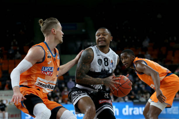 实现对可疑 实现对可疑